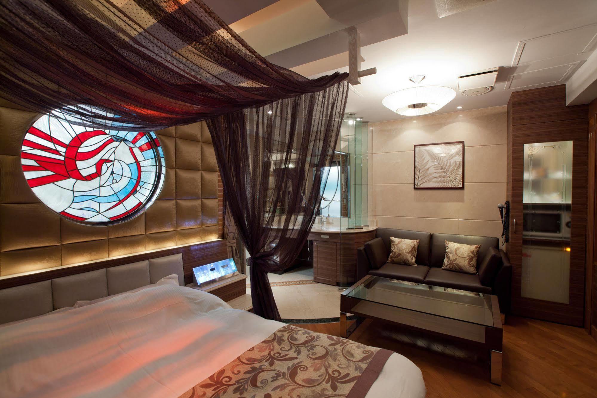 Hotel An Shinjuku Kabukicho (Adults Only) Токио Экстерьер фото
